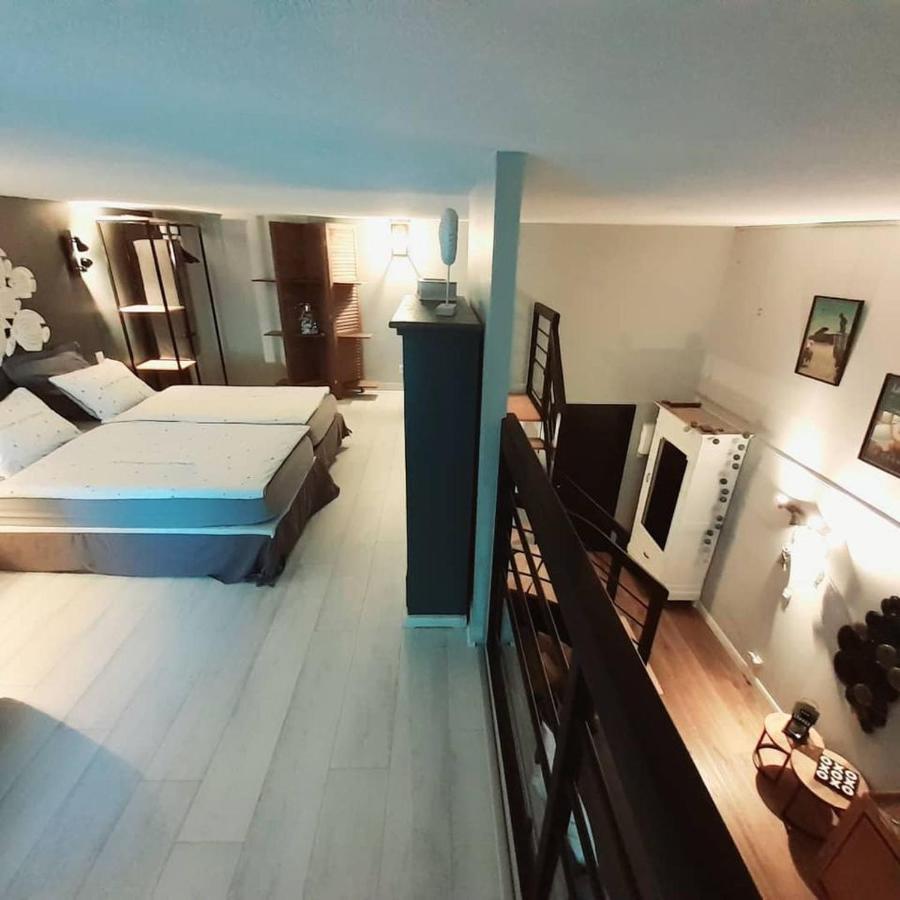 Charmant Studio En Duplex Esprit Loft Avec Balcon Vue Mer, Et Piscine Exterieure เลอครัวซิก ภายนอก รูปภาพ